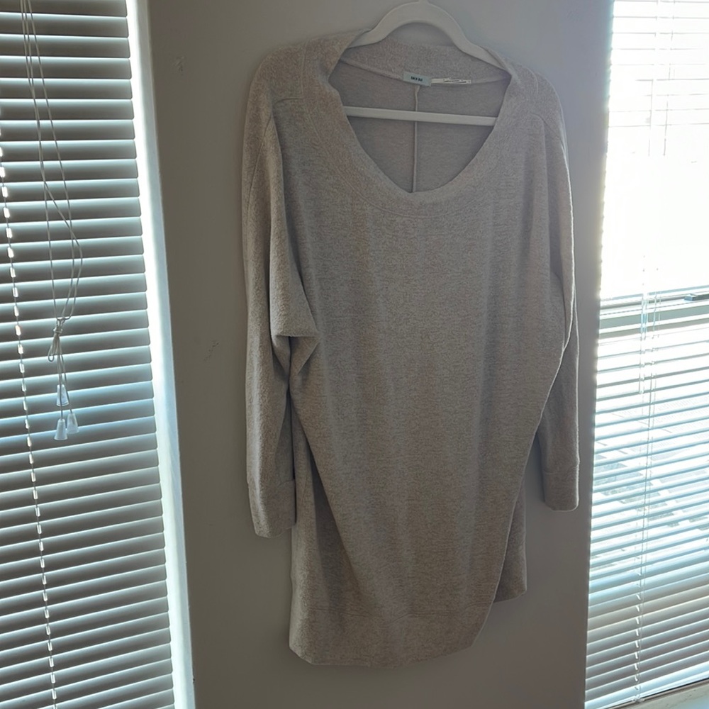 Kimchi blue sweater